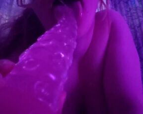 Cutie Sucks Big Monster Dildo|fluffy Kity