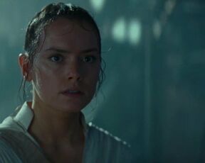 Rey gets a glimpse of the dark side