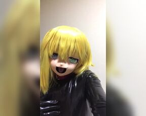 Kigurumi Ryona licking